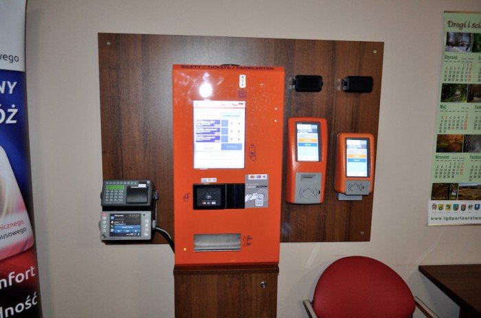 ponad-poowa-klientow-mzk-z-biletem-elektronicznym-foto-61602