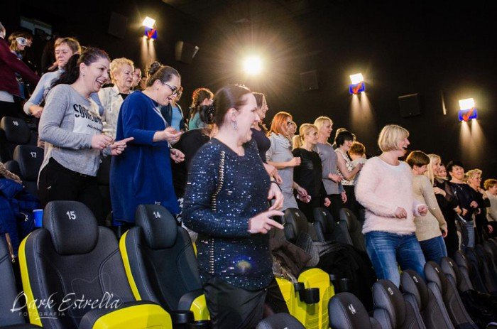 odlotowe-kino-kobiet-na-planecie-singli-61628