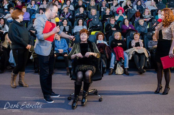 odlotowe-kino-kobiet-na-planecie-singli-61628