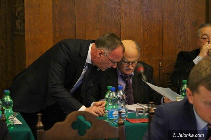 debata-w-sprawie-podwyzki-cen-wody-przerwana-foto-61629