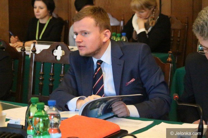 debata-w-sprawie-podwyzki-cen-wody-przerwana-foto-61629