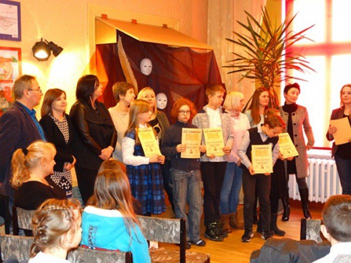 po-powiatowych-zmaganiach-recytatorskich-w-mdk-foto-61636
