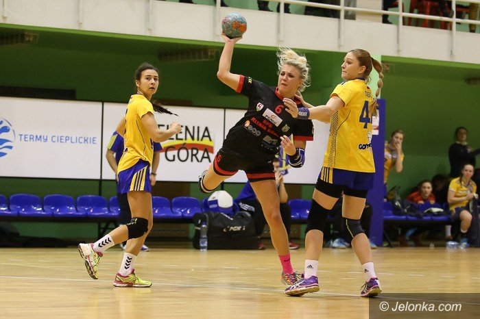pojedynek-bramkarek-przy-zotniczej-foto-61776