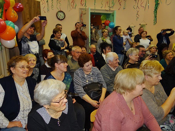 przedszkolaki-ugosciy-swoje-babcie-i-dziadkow-foto-61784