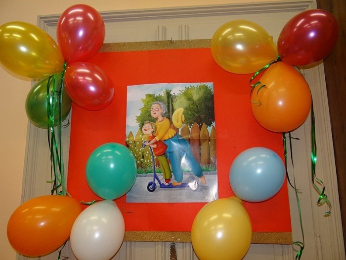 przedszkolaki-ugosciy-swoje-babcie-i-dziadkow-foto-61784