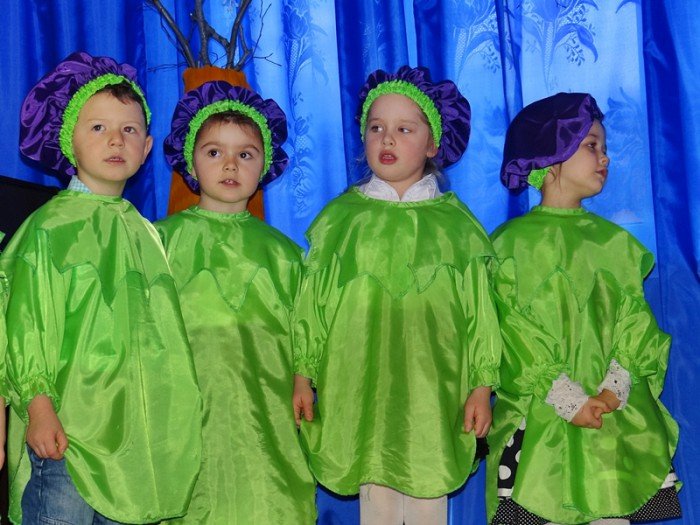 przedszkolaki-ugosciy-swoje-babcie-i-dziadkow-foto-61784