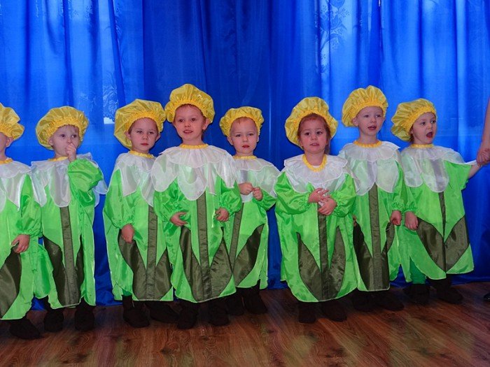 przedszkolaki-ugosciy-swoje-babcie-i-dziadkow-foto-61784