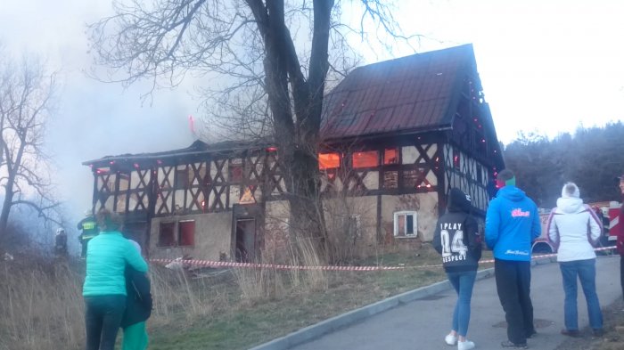 pozar-skansenu-w-kowarach-aktualizacja-foto-61802
