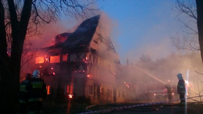 pozar-skansenu-w-kowarach-aktualizacja-foto-61802
