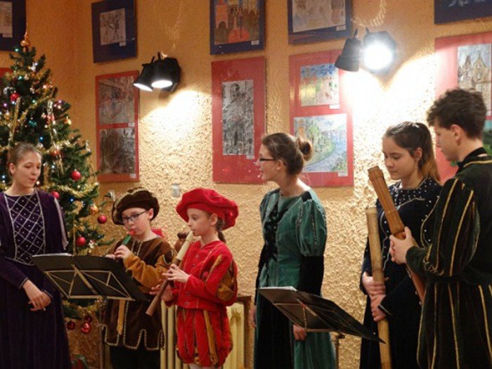 w-modziezowym-domu-kultury-sporo-sie-dzieje-foto-61852