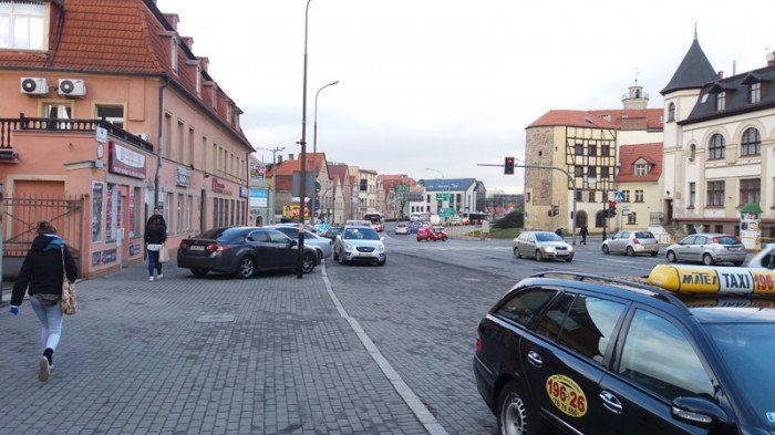kierowcy-swiata-w-centrum-korkuja-miasto-foto-61940