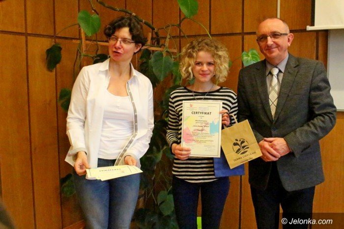 ue-studenci-z-ukrainy-z-wizyta-w-jeleniej-gorze-foto-61993