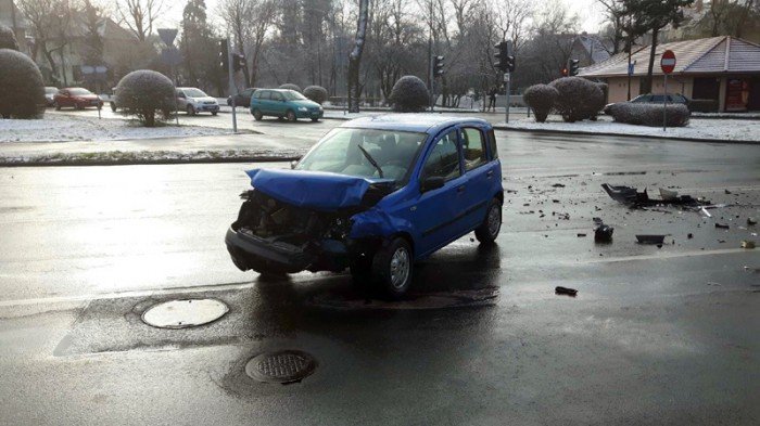 wypadek-na-ul-wolnosci-foto-62041