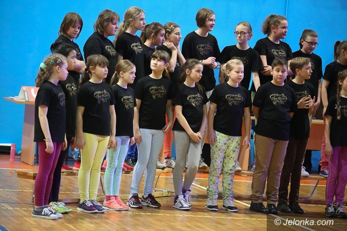 uroczyste-otwarcie-koszykarskiej-oom-z-przygodami-foto-62086