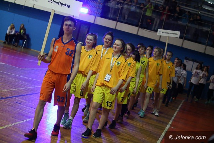 uroczyste-otwarcie-koszykarskiej-oom-z-przygodami-foto-62086