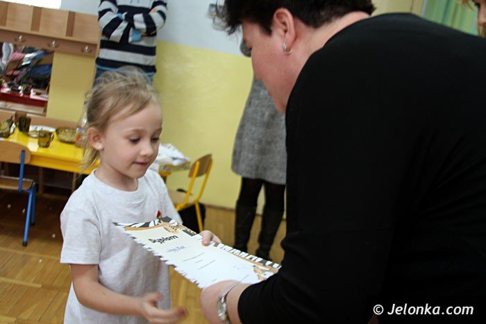 przedszkolaki-prezentoway-talenty-plastyczne-foto-62110