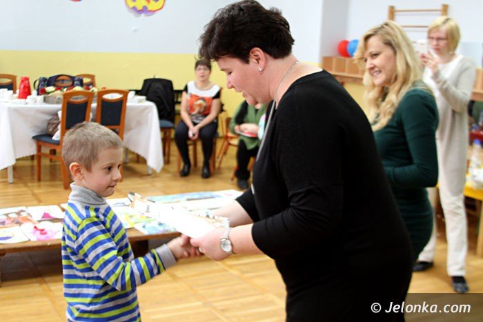 przedszkolaki-prezentoway-talenty-plastyczne-foto-62110