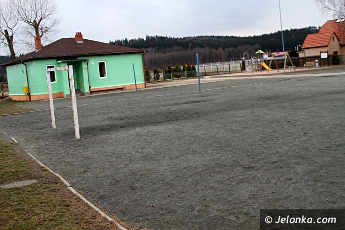 piatka-w-koncu-bedzie-miaa-dobre-boisko-foto-62233