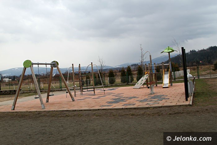 piatka-w-koncu-bedzie-miaa-dobre-boisko-foto-62233