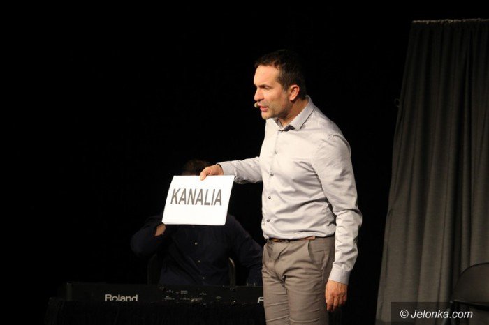 widzowie-boki-zrywali-z-kabaretem-hrabi-foto-62335