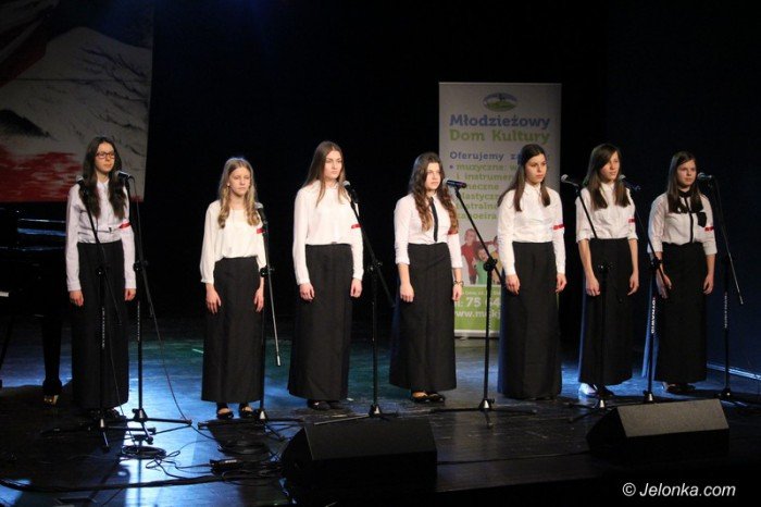 patriotyczne-piesni-rozbrzmiay-w-jcku-foto-62376