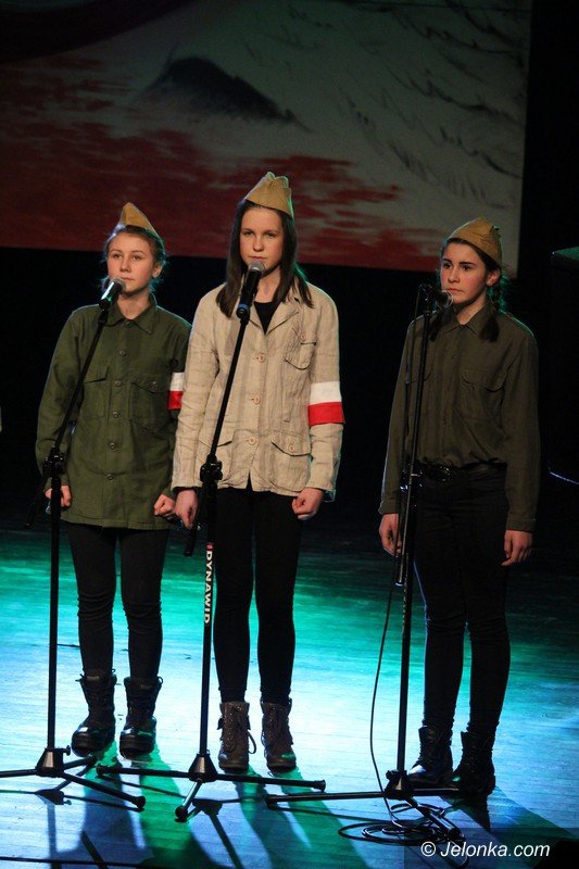patriotyczne-piesni-rozbrzmiay-w-jcku-foto-62376