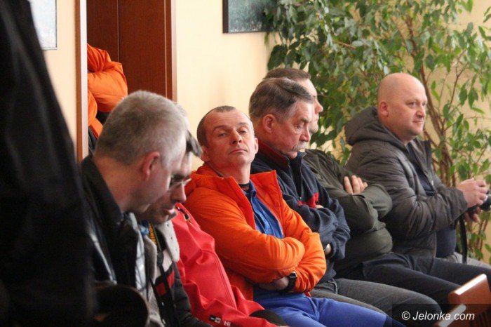 spor-o-dziake-dla-gopru-zazegnany-foto-62382