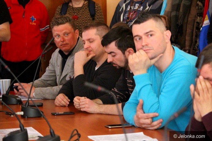 spor-o-dziake-dla-gopru-zazegnany-foto-62382