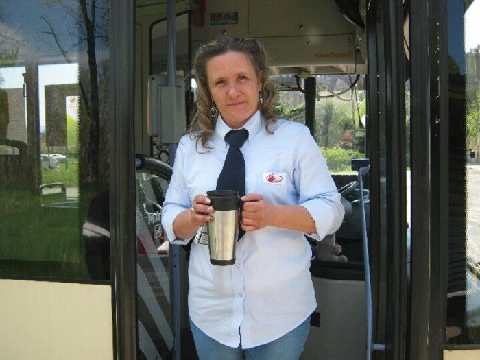 magdalena-michalak-kieruje-autobusem-bo-lubi-foto-62402