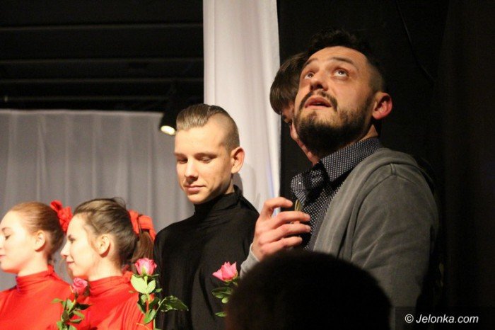 zdolna-modziez-przedstawia-kartoteke-foto-62409