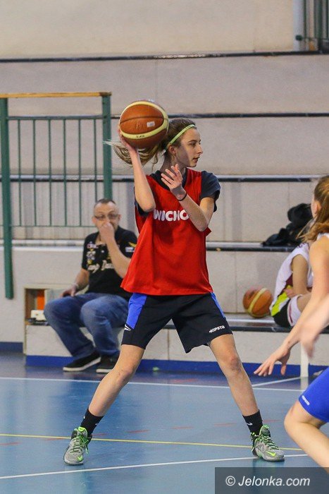 kadetki-szykuja-sie-do-cwiercfinaowego-turnieju-foto-62499