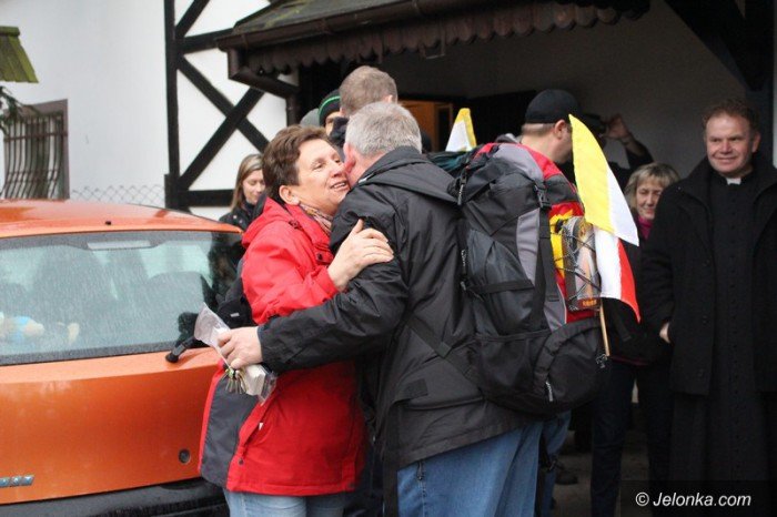 proboszcz-wyruszy-pieszo-do-watykanu-aktualizacja-foto-62580