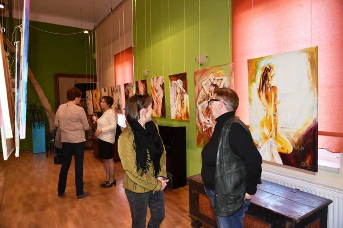niezwyka-wystawa-wiesawy-paproty-foto-62645