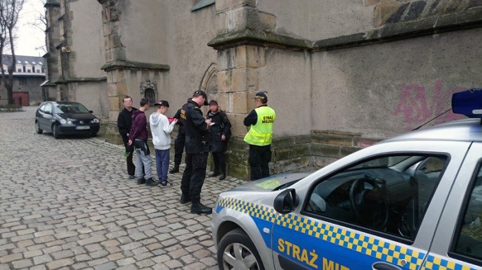 straznicy-odzyskali-skradziony-telefon-foto-62649
