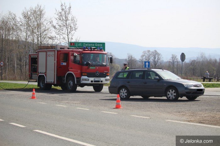 zderzenie-dwoch-aut-troje-dzieci-w-szpitalu-foto-62650