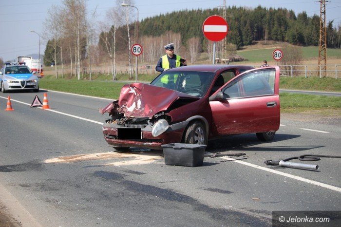 zderzenie-dwoch-aut-troje-dzieci-w-szpitalu-foto-62650
