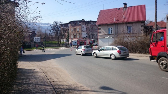 kobieta-uderzya-fiatem-w-autobus-foto-62668