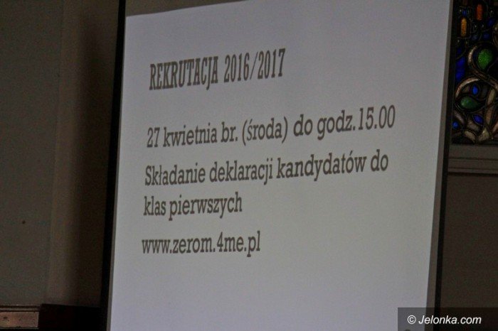 zerom-zaprezentowa-swoja-baze-foto-62715
