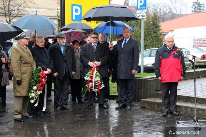 oddali-czesc-jerzemu-szmajdzinskiemu-foto-62726