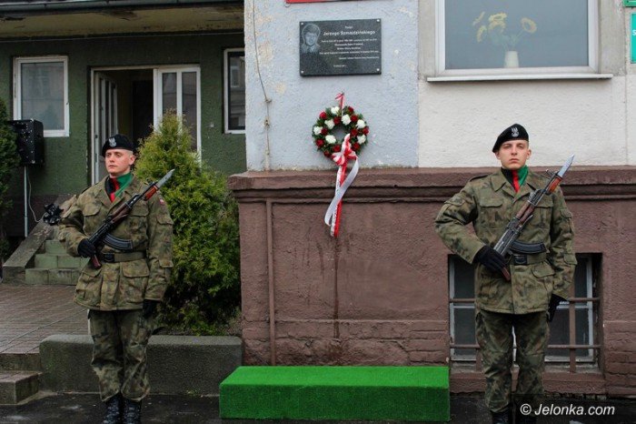 oddali-czesc-jerzemu-szmajdzinskiemu-foto-62726