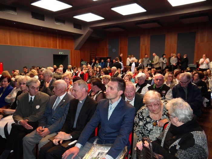 piekny-jubileusz-szkoy-w-sobieszowie-foto-62748