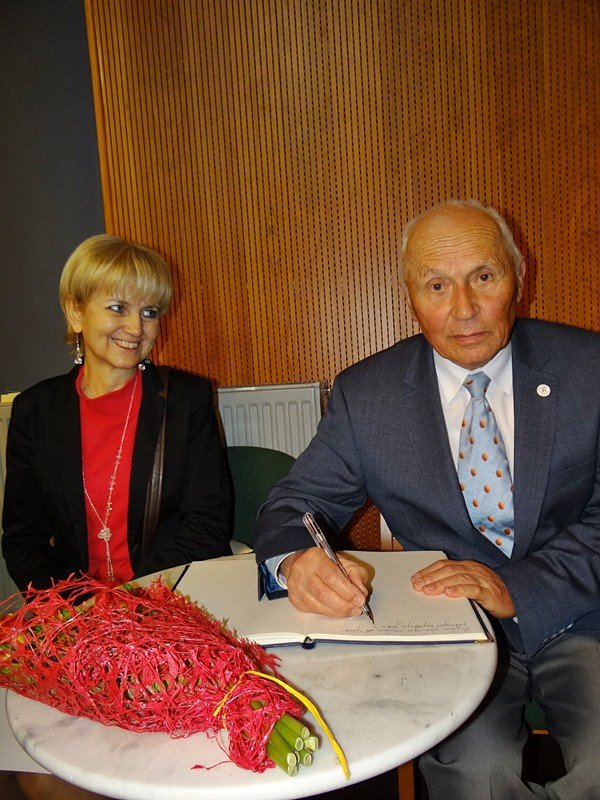 piekny-jubileusz-szkoy-w-sobieszowie-foto-62748