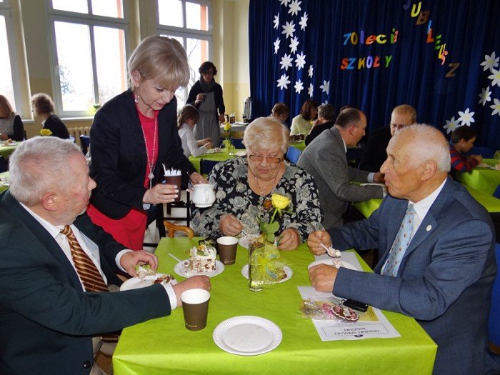 piekny-jubileusz-szkoy-w-sobieszowie-foto-62748