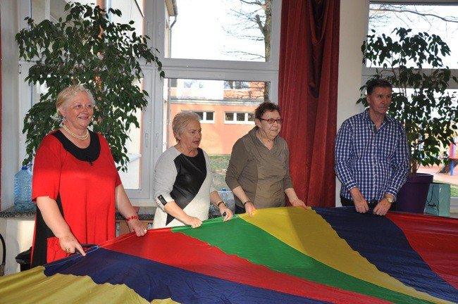 tanecznie-u-modych-duchem-foto-62763