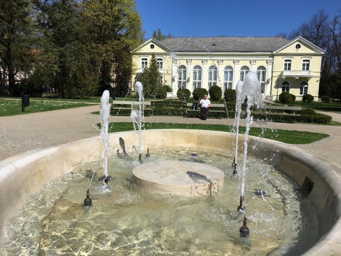 wiosennie-i-pracowicie-w-parku-zdrojowym-foto-62894