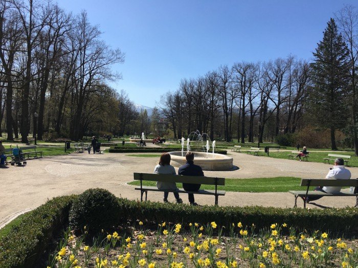 wiosennie-i-pracowicie-w-parku-zdrojowym-foto-62894
