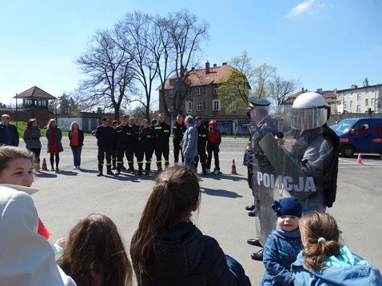 z-bezpieczenstwem-za-pan-brat-w-mdk-foto-62970