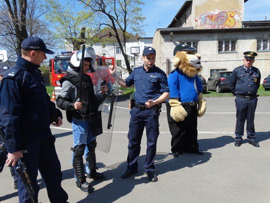 z-bezpieczenstwem-za-pan-brat-w-mdk-foto-62970
