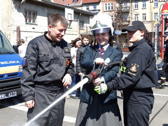 z-bezpieczenstwem-za-pan-brat-w-mdk-foto-62970