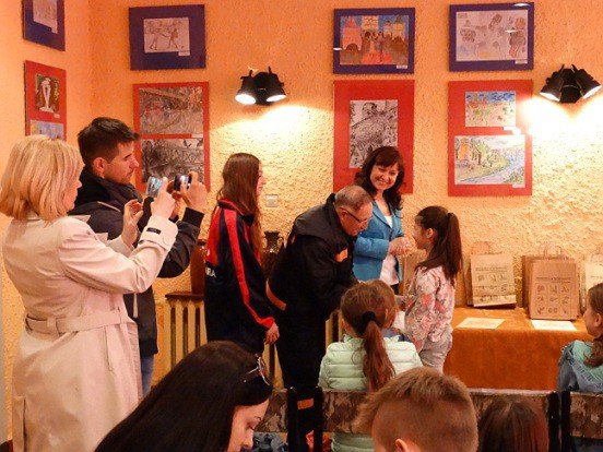 z-bezpieczenstwem-za-pan-brat-w-mdk-foto-62970